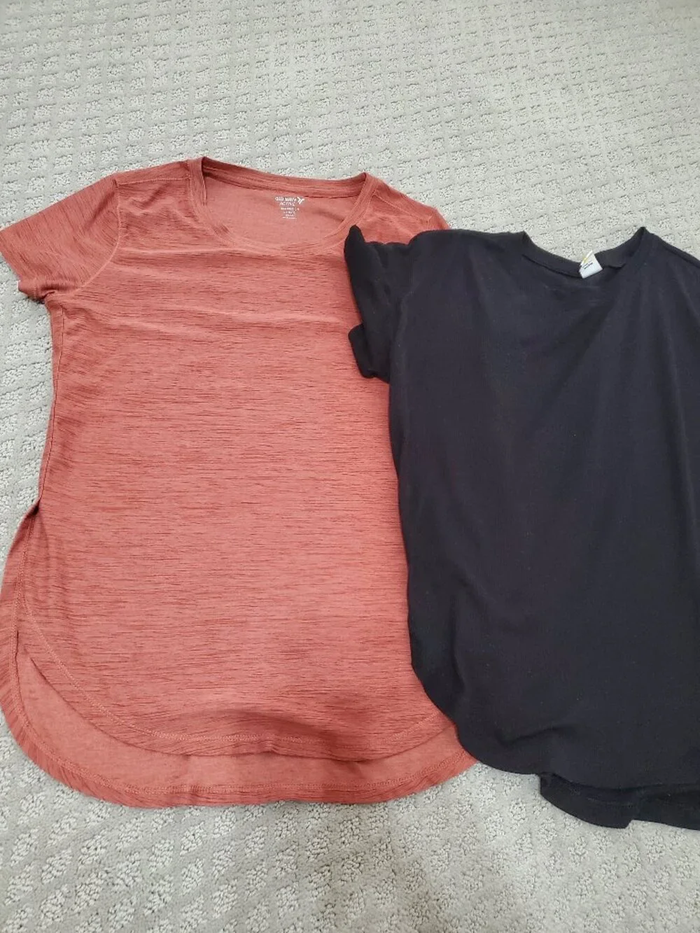 Lot Of 2 Girls Short Sleeve Tunic Tops Size 10/12 Old Navy Active & Ultralite